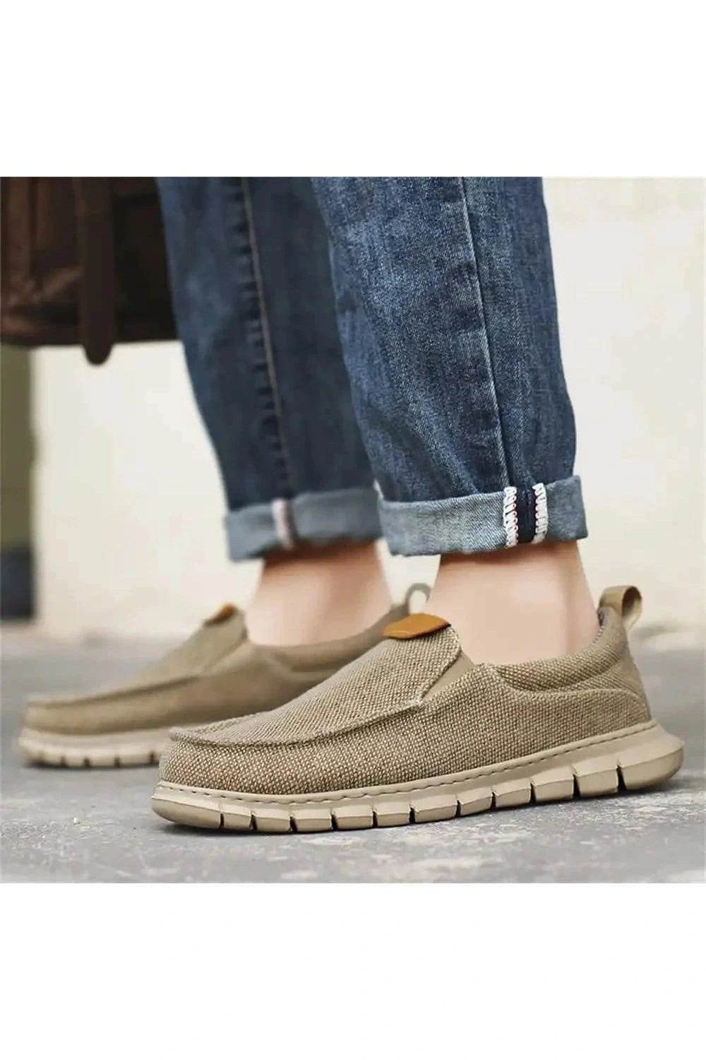 Nonslip Round Foot Shoes Men Size 47 – Running Sneakers & Sport Boots for Men and Women - Giggles And Grab