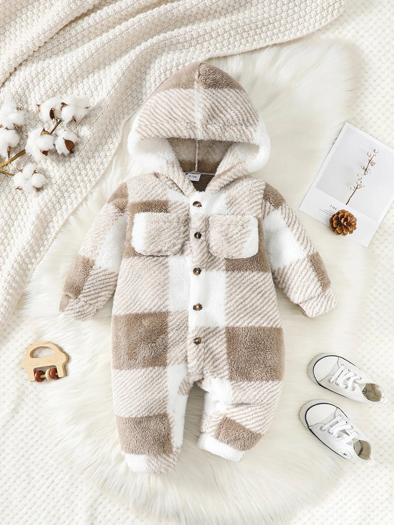 Giggles And Grab Baby Boys and Girls Plaid Romper Hooded Long Sleeved Plush Jumpsuit Winter Warm Bodysuit Clothes for 3-24 Months Toddler Boy