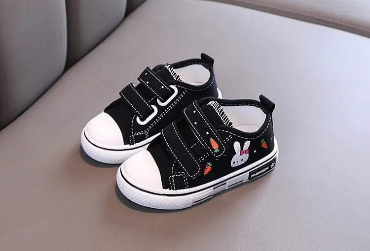 Giggles And Grab Kids casual sport sneakers with soft sole Breathable Kids Casual Shoes - Soft Sole Sports Sneakers for Boys & Girls"