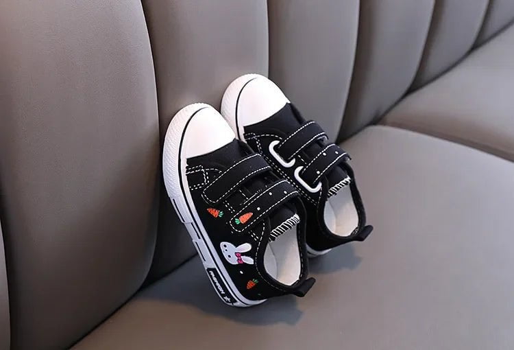 Giggles And Grab Kids casual sport sneakers with soft sole Breathable Kids Casual Shoes - Soft Sole Sports Sneakers for Boys & Girls"
