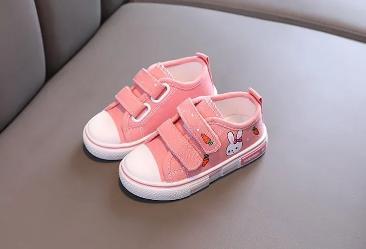 Giggles And Grab Kids casual sport sneakers with soft sole Breathable Kids Casual Shoes - Soft Sole Sports Sneakers for Boys & Girls"
