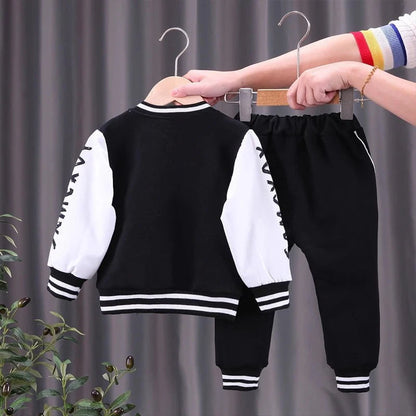 Giggles And Grab New Spring Autumn Baby Boys Clothing Set Cartoon Tiger Baseball Jacket + Pants 2Pcs Toddler Kids Tracksuits Children Clothes